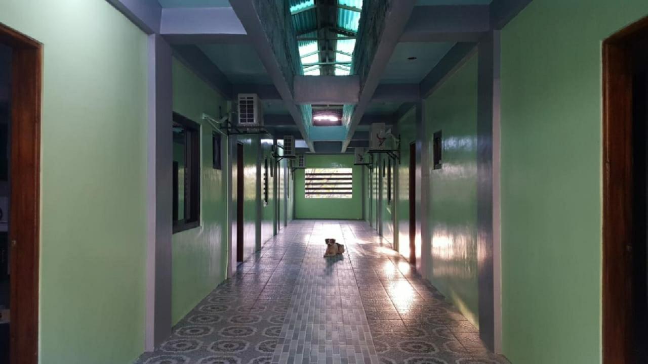 Panci'S Guesthouse Puerto Galera Kültér fotó