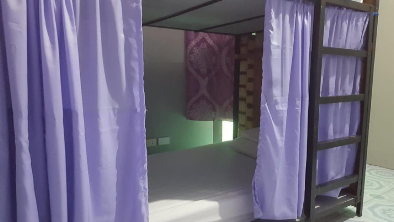Panci'S Guesthouse Puerto Galera Kültér fotó